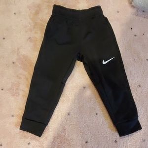 Nike toddler sweatpants